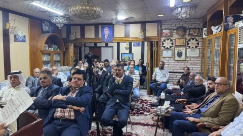 حين يتجدد عبق الشعر.. البصرة تحتفي بإرث الشاعر مصط