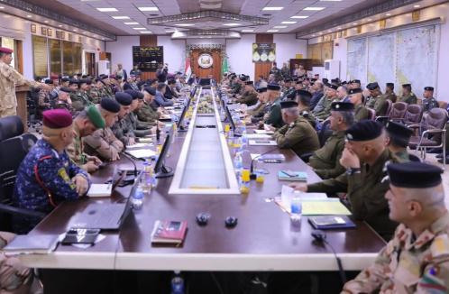 وزير الداخلية يترأس اجتماعا موسعا لمناقشة الخطط ال
