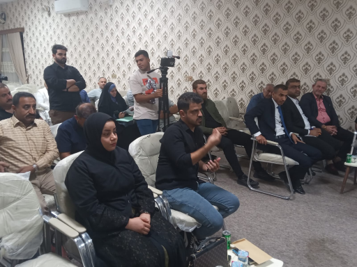 صحفيو البصرة يناقشون مع هيئة الاعلام والاتصالات آل
