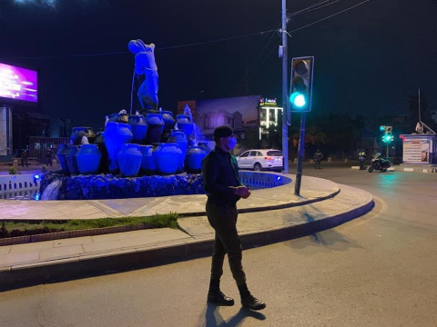 بالصور  تطبيق حظر التجوال بمناطق في  العاصمة بغداد