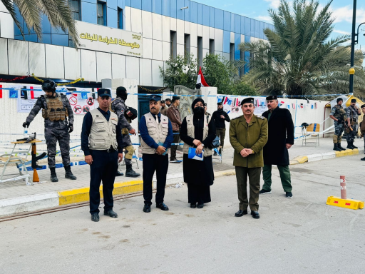 اهالي المثنى يتوجهون الى مراكز الاقتراع لانتخاب مم