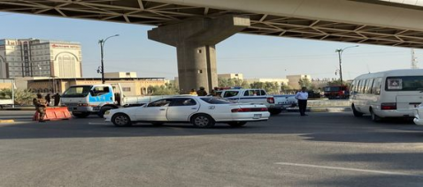 متظاهرون في البصرة يطالبون باغلاق مقرا في مبنى الق