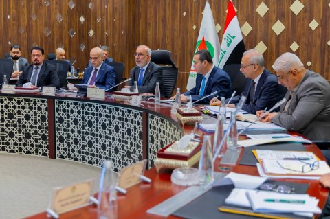 وزير النفط: نعمل على مدار الساعة لتأمين احتياجات ا