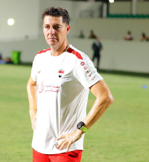 المنتخب الوطني يعاود تدريباته في البصرة 