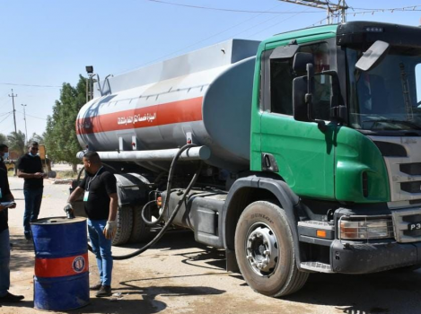 المنتجات النفطية في النجف تباشر بتوزيع النفط الأبي