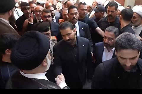 صورة مرفقة