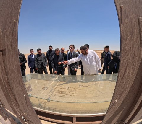 صورة مرفقة