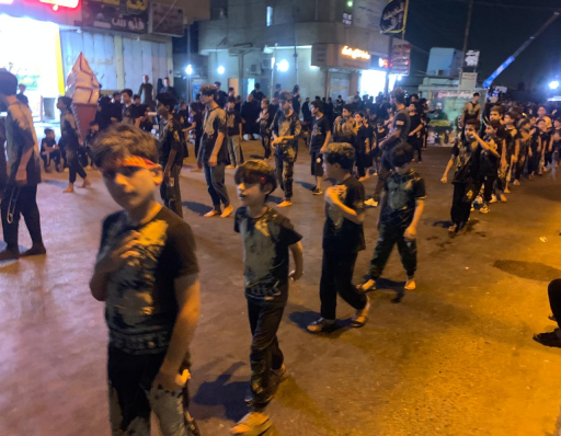 بالصور ... البصرة تحيي ليلة العاشر من محرم ذكرى اس