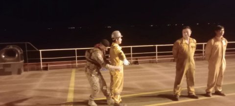 صورة مرفقة