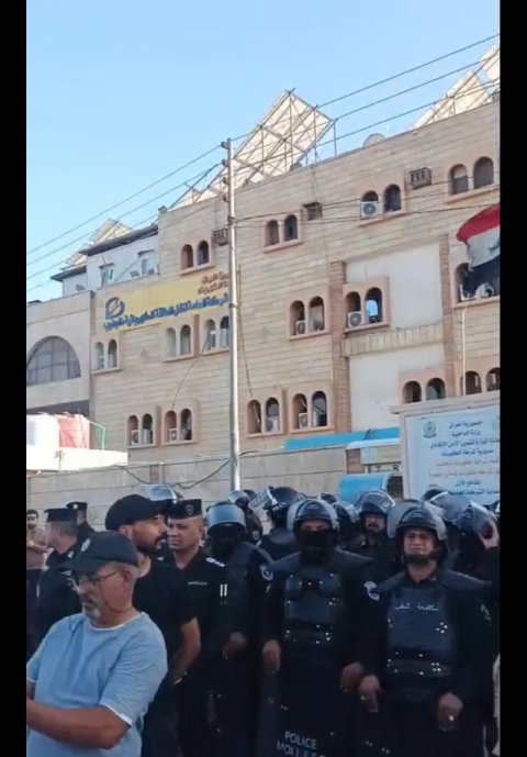 صورة مرفقة