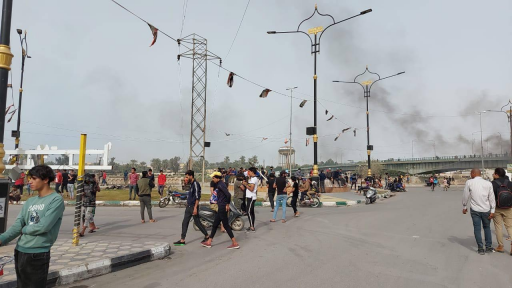محتجون يقطعون 3 جسور في الناصرية 