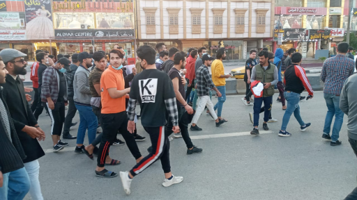  محتجون في البصرة يطالبون بالكشف عن المتورطين بقتل
