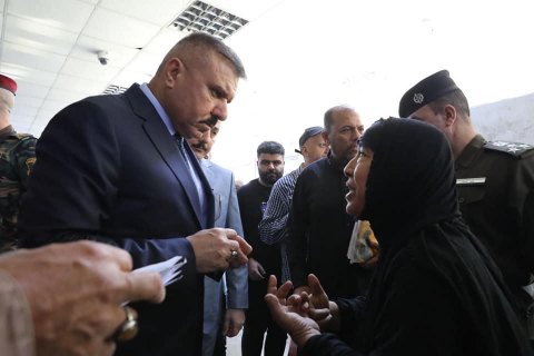 وزير الداخلية يصدر عدداً من التوجيهات خلال زيارته 