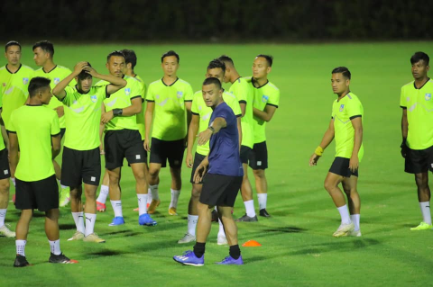 منتخب النيبال يخوض أولى وحداته التدريبية في البصرة