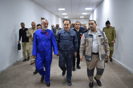محافظ ميسان يناقش مع وزير الكهرباء المواضيع الخاصة