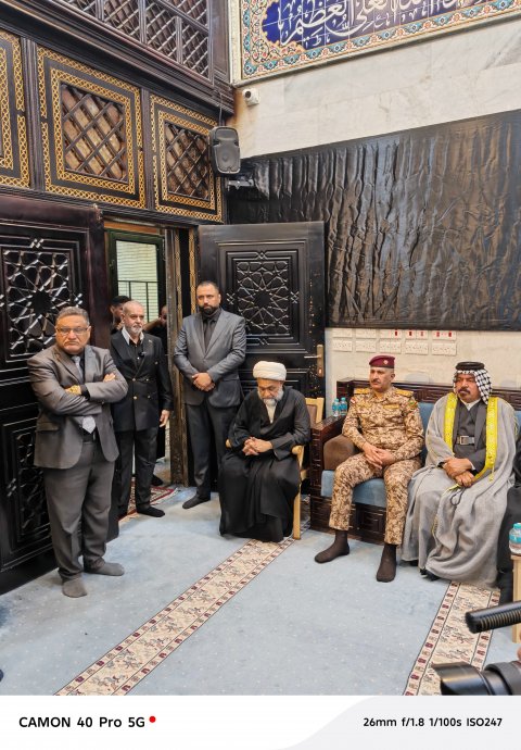 صورة مرفقة