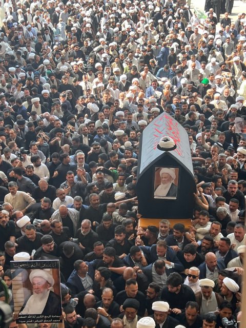 صورة مرفقة