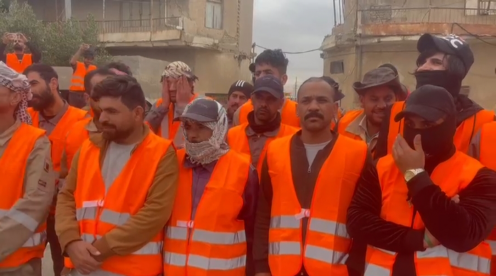 موظفو بلدية قضاء الدير شمالي البصرة يطالبون بتحسين