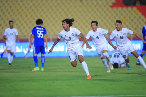 الزوراء يتوج بكأس السوبر العراقي بعد فوزه على القو