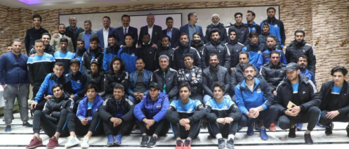 محافظ النجف :  يكرم فريق غزلان البادية بعد فوزه عل