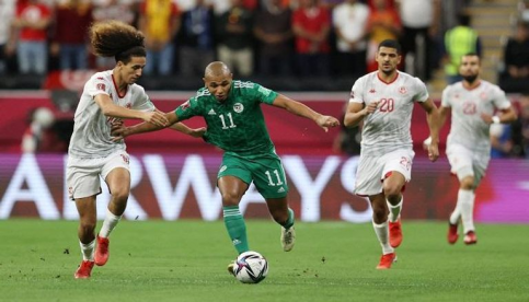 الجزائر تتوج بلقب بطولة كأس العرب بفوز على تونس 