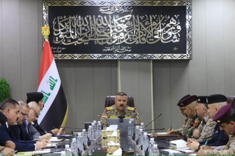 مدير مكتب القائد العام يترأس اجتماعاً لبحث توزيع ا
