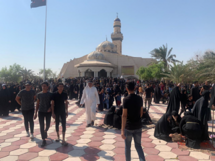 البصريون ينهون زيارة الأربعين في مسجد خطوة الإمام 