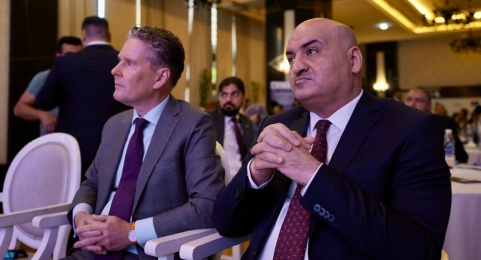 منظمة سبارك الهولندية  تناقش في مؤتمر تعزيز نظام ب