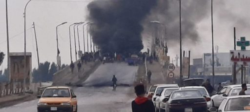 الإجراء العاملون ضمن 30 إلف وظيفة في البصرة يقطعون