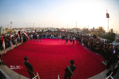 رفع اكبر راية في البصرة ايذانا ببدء شهر محرم الحرا