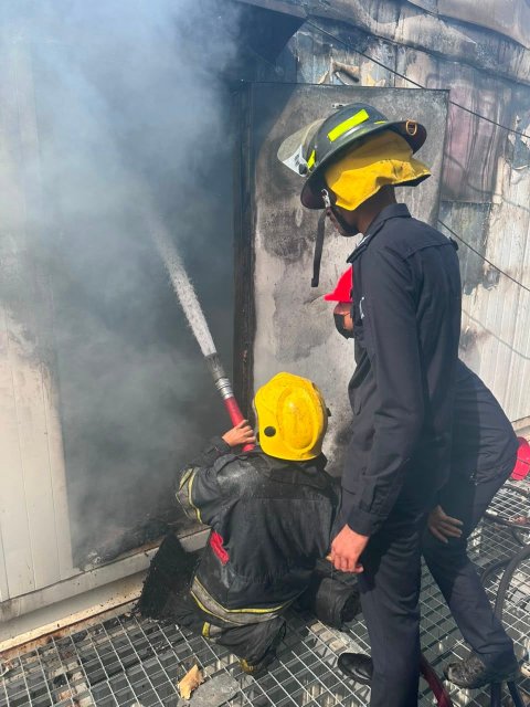 صورة مرفقة
