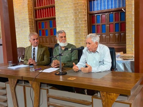 جلسة أدبية في اتحاد أدباء البصرة تبحث مفهوم النص المسرحي وتط