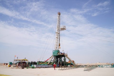 شركة الحفر العراقية تنجز استصلاح البئر ZB-623 في حقل الزبير 