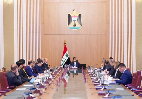 مجلس الوزراء يقرر تعطيل الدوام الرسمي يو