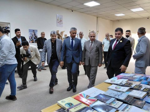 بمشاركة ثقافية واسعة من مختلف المحافظات ….اختتام معرض الكتاب المجاني الرابع في ا