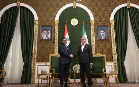 بزشكيان يلتقي الزيدي في طهران ويبحثان القضايا المشتركة