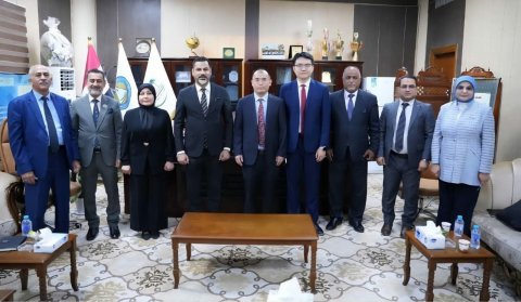 جامعة البصرة والقنصلية الصينية تبحثان التعاون لمواجهة تحديات