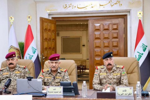 نائب قائد العمليات المشتركة يترأس مؤتمراً امنياً موسعاً لتعز