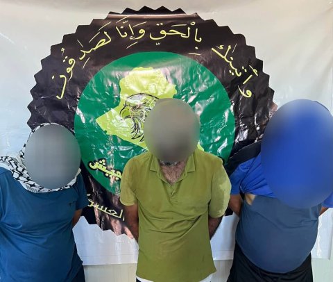 استدراج استخباري بحري.. القبض على تاجر مخدرات أجنبي الجنسية 