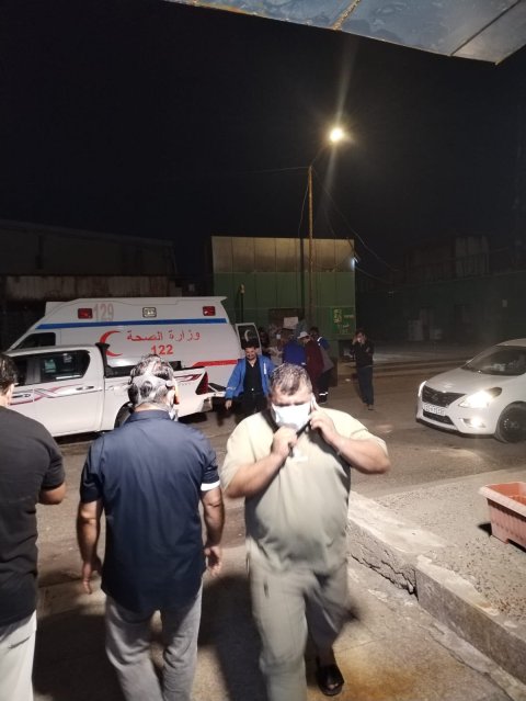 تسجيل إصابات واختناقات بسبب تسرب الامونيا وموظفون محاصرون دا
