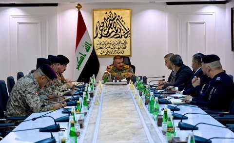 الشمري يناقش توحيد الإجراءات والسياقات القانونية في المحاكم 