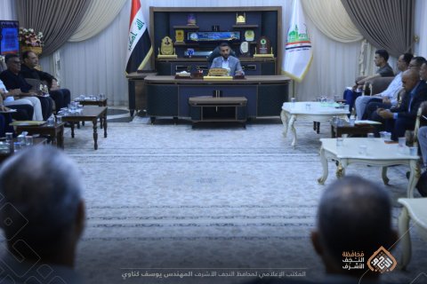 محافظ النجف يوجه بتسريع إنجاز المشاريع وإكمالها ضمن التوقيتا