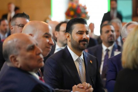 برعاية الزيدي .. توقيع 48 اتفاقاً ومذكرة تفاهم وتعاون اقتصاد