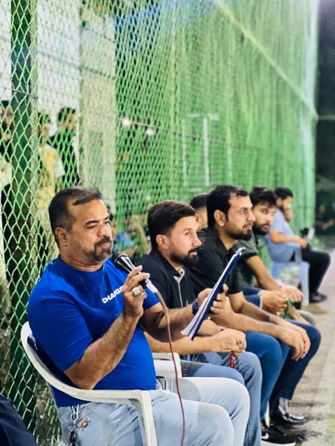 ابو عراق .. موهبة التعليق تتشكل في الملاعب الشعبية وتطمح للا