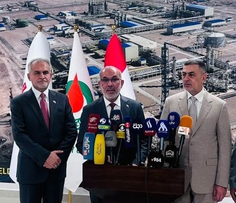 وزير النفط يؤكد من البصرة : ماضون بتنفيذ مشروع أنبوب البصرة 