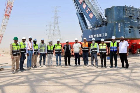 نقل الطاقة الكهربائية الجنوبية تبحث مع الشركة الهندية مراحل 