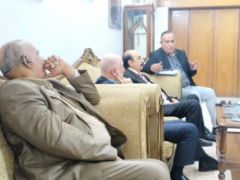 أحزاب وحركات سياسية وشخصيات وطنية  تبحث توحيد العمل المشترك 