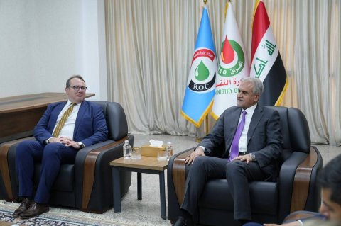 مدير عام شركة نفط البصرة يبحث مع القائم بأعمال السفارة الأمريكية تبادل وجهات النظر بشأن تطوير قطاع النفط والطاقة