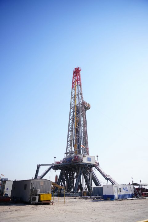 شركة الحفر العراقية تنجز حفر البئر النفطي ZB-690 في حقل الزب