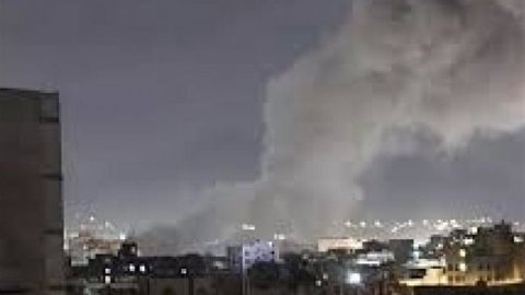 دوي انفجارات في محيط مدينة بندر عباس وجزيرة قشم جنوبي إيران